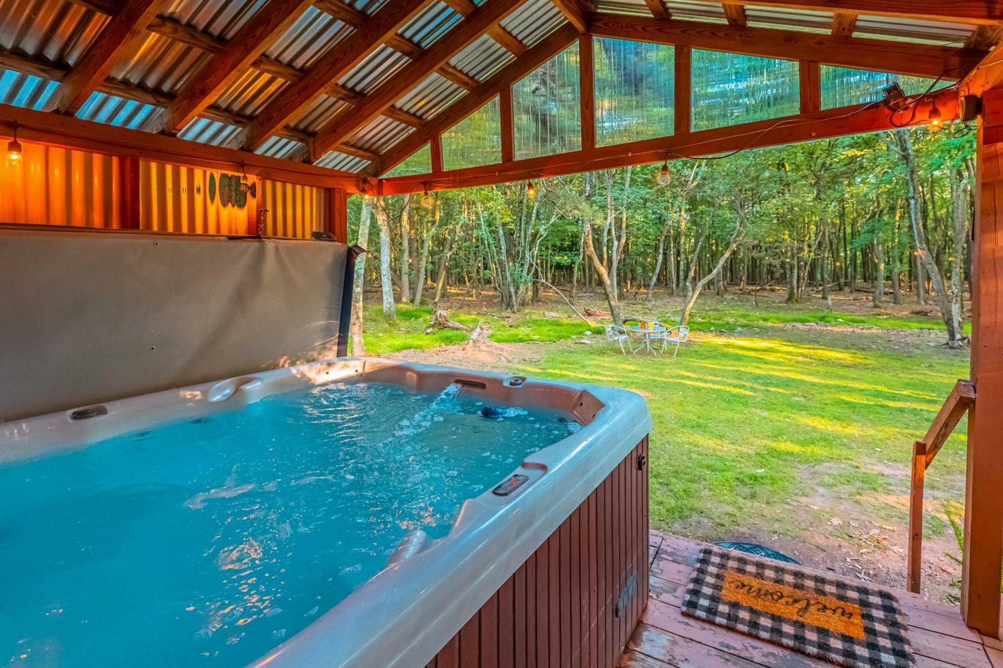 Poconos Ski Retreat With Sauna, Hot Tub, And Game Room Lake Harmony Exteriör bild