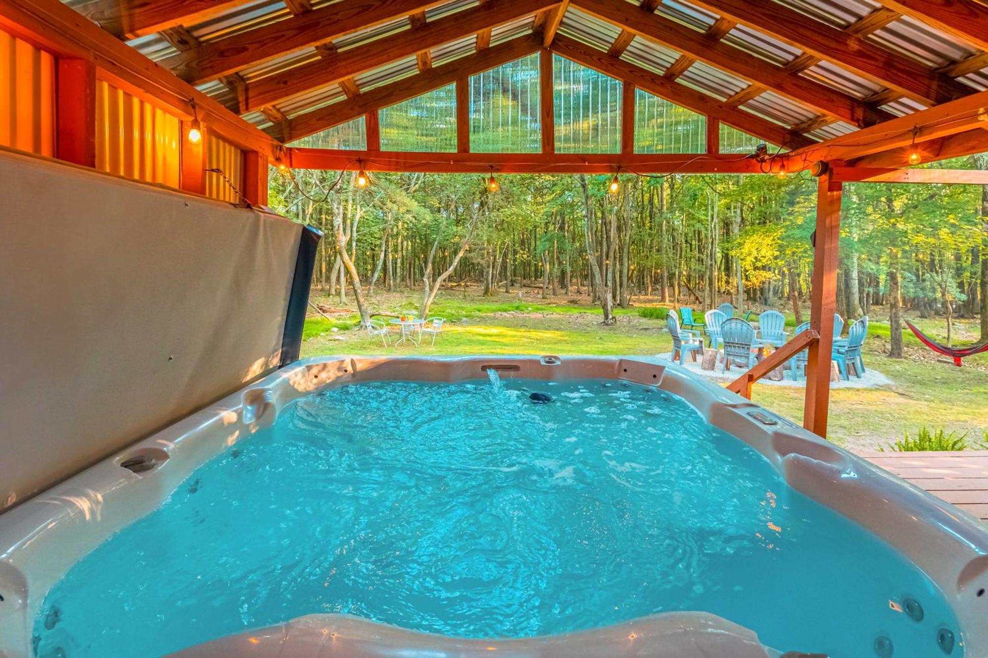 Poconos Ski Retreat With Sauna, Hot Tub, And Game Room Lake Harmony Exteriör bild
