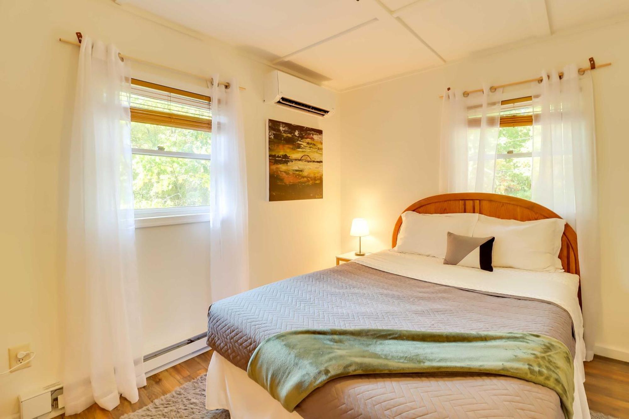 Poconos Ski Retreat With Sauna, Hot Tub, And Game Room Lake Harmony Exteriör bild