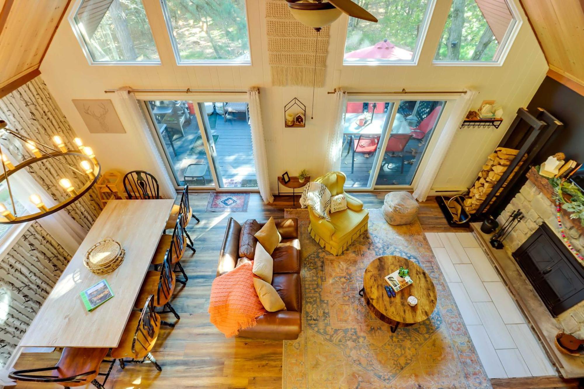 Poconos Ski Retreat With Sauna, Hot Tub, And Game Room Lake Harmony Exteriör bild